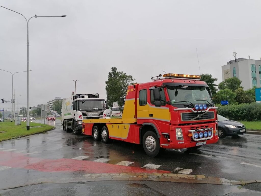 Holowanie tir bolesławiec – profesjonalna pomoc drogowa i holowanie pojazdów ciężarowych
