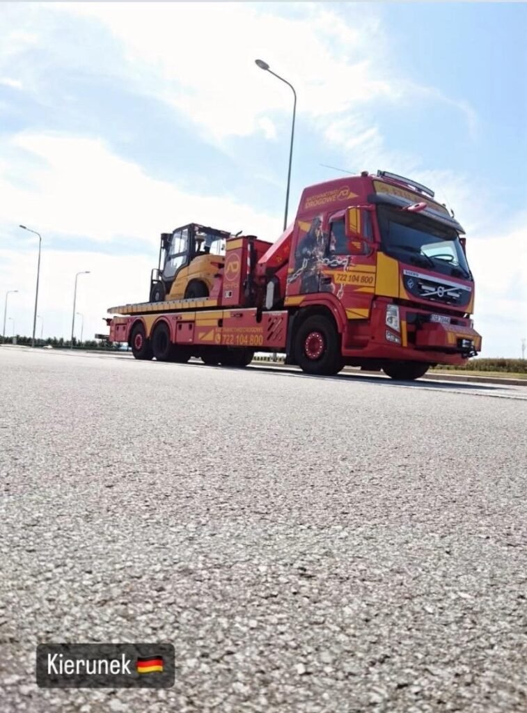Holowanie ciężarówek Bolesławiec – laweta przystosowana do pojazdów ciężarowych